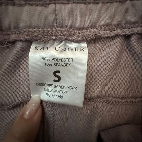 Kay Unger ~ lavender joggers ~ floral print insert on side panel ~ size Small - Picture 13 of 15